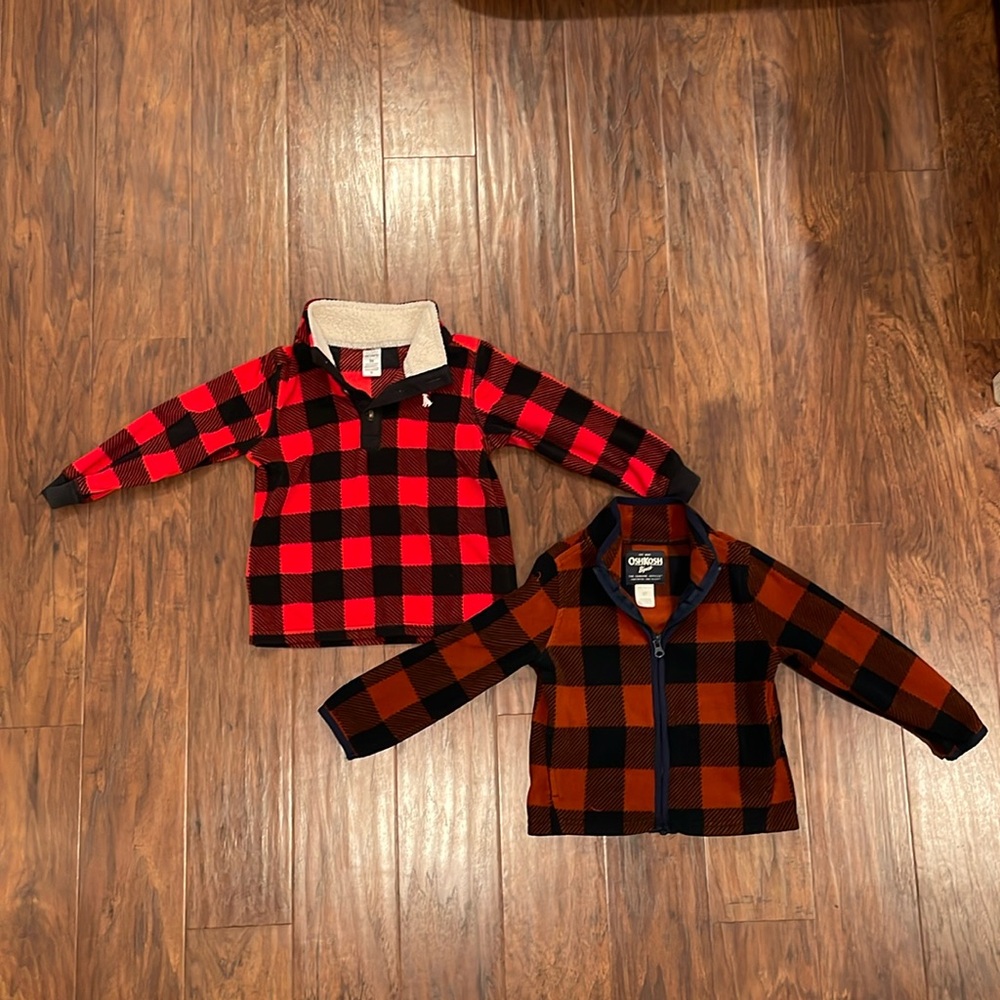 Lot of 2 Fleece Flannels Size 3T
